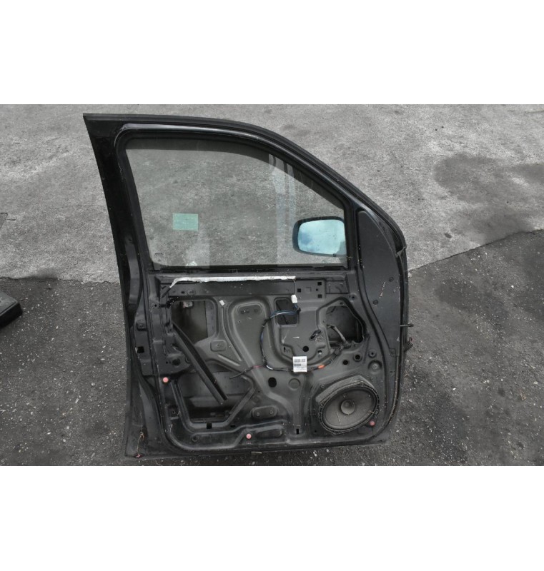 Πόρτα Nissan Navara D40 2005-2010 Εμπρος Αριστερη