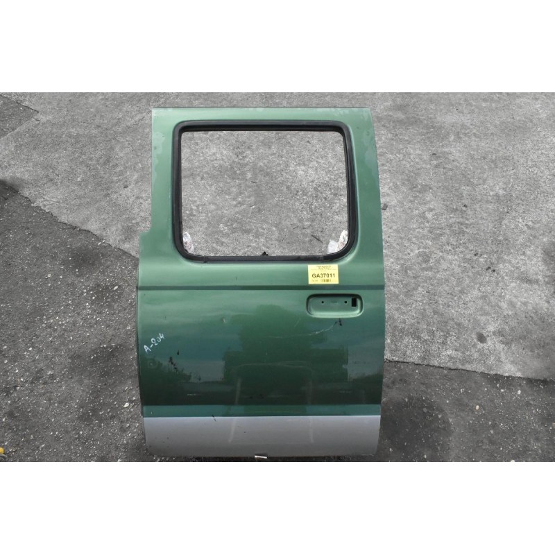 Πόρτα Nissan Navara D22 1998-2010 Πισω Αριστερη