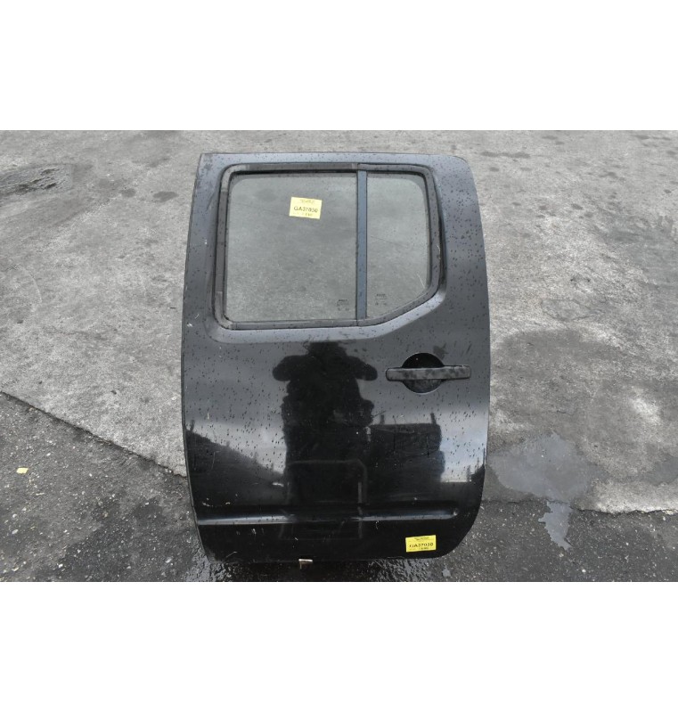 Πόρτα Nissan Navara D40 2005-2010 Πισω Αριστερη