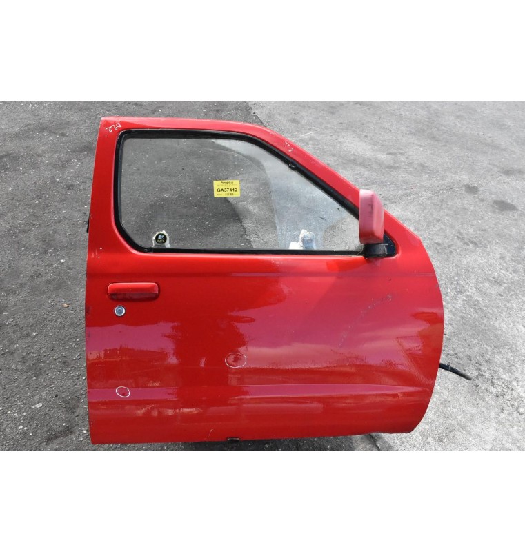 Πόρτα Nissan Navara D22 1998-2010 Εμπρος Δεξια