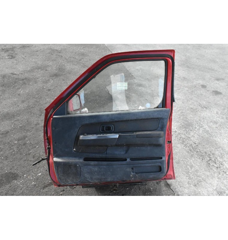 Πόρτα Nissan Navara D22 1998-2010 Εμπρος Δεξια
