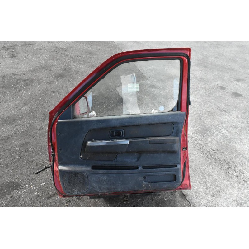 Πόρτα Nissan Navara D22 1998-2010 Εμπρος Δεξια