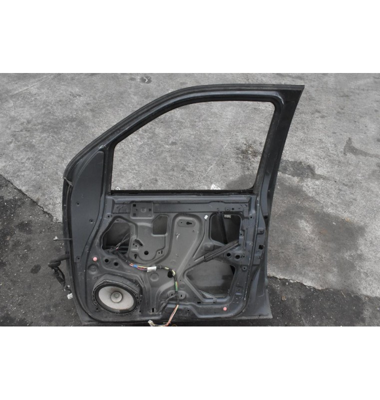 Πόρτα Nissan Navara D40 2005-2010 Εμπρος Δεξια