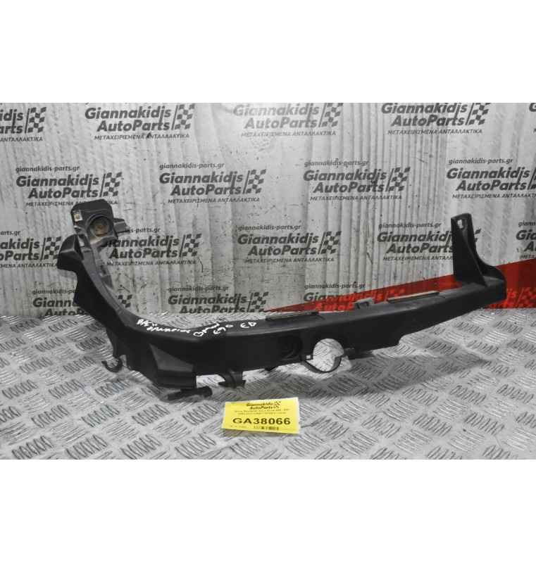 Βάση Φαναριού Δεξιά Bmw E90 - E91 2005-2012 51647116708 (Γνήσια)
