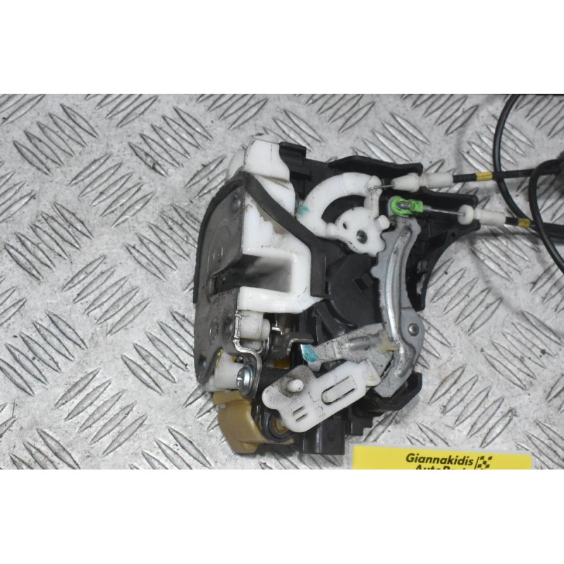 Κλειδαριά Πόρτας Πίσω Αριστερά Mitsubishi L200 KB4 2006-2010