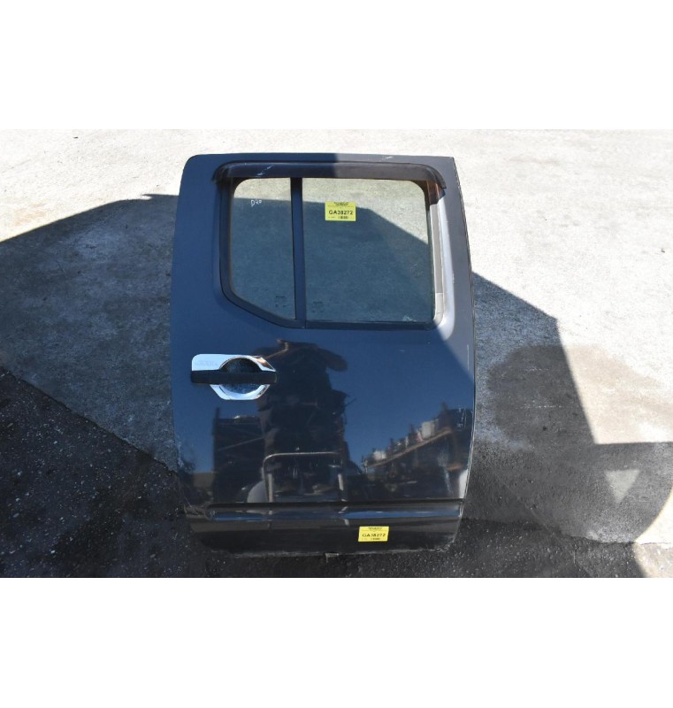 Πόρτα Nissan Navara D40 2005-2010 Πισω Δεξια