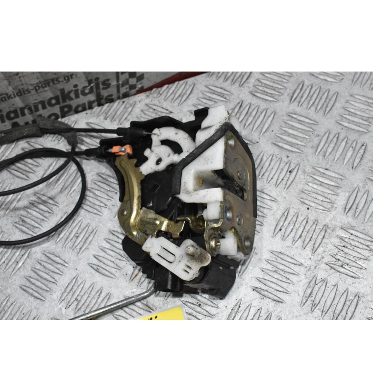 Κλειδαριά Πόρτας Πίσω Δεξιά Mitsubishi L200 KB4 2006-2014