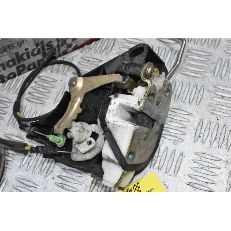 Κλειδαριά Πόρτας Εμπρός Αριστερά Mitsubishi L200 KB4 2006-2014