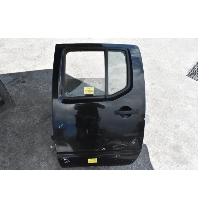 Πόρτα Nissan Navara D40 2005-2010 Πισω Αριστερη