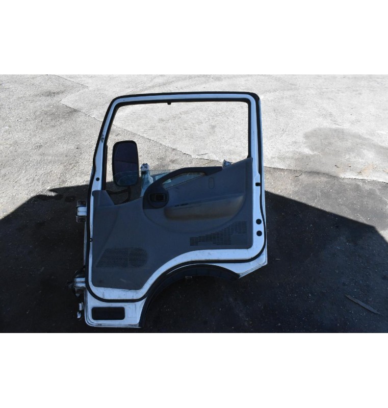 Πόρτα Εμπρός Δεξια Nissan Cabstar F24 2006-2012 (Χωρίς Καθρέφτη)