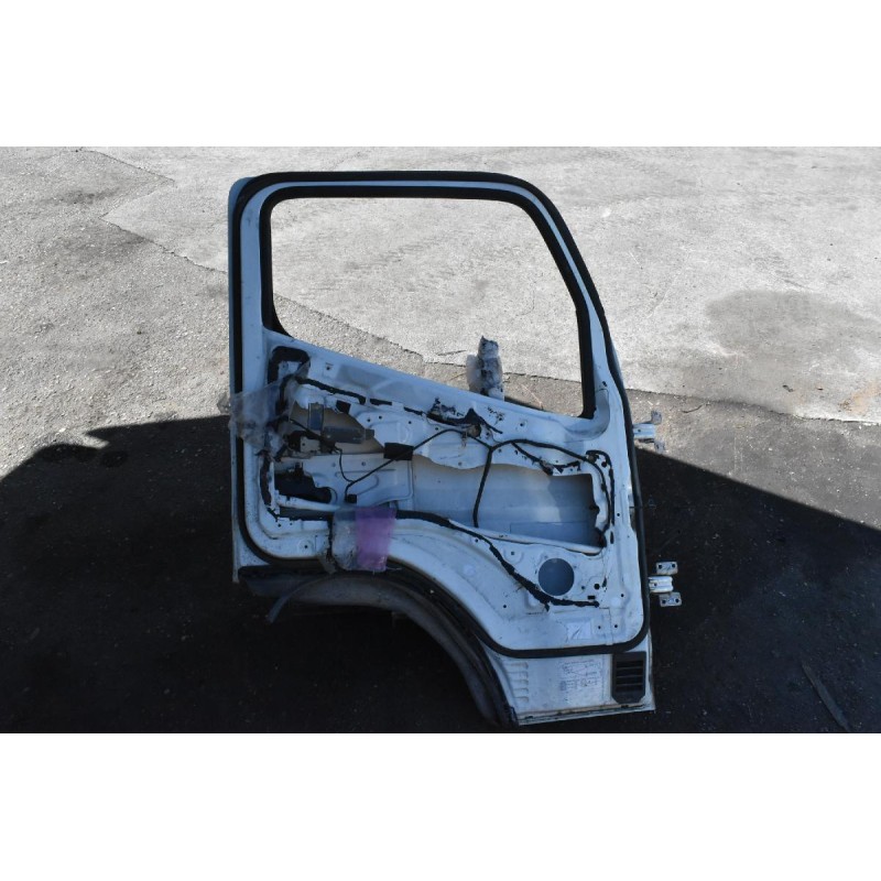 Πόρτα Εμπρός Αριστερη Mitsubishi Canter Fuso 2005-2015 ΜΕΤΡΑΕΙ ΑΚΡΗ-ΑΚΡΗ 111,5 CM(ΣΚΑΛΟΠΑΤΙ ΤΕΡΜΑ ΚΑΤΩ 43CM) (Φαρδύ) (Χωρίς Καθρέφτη)
