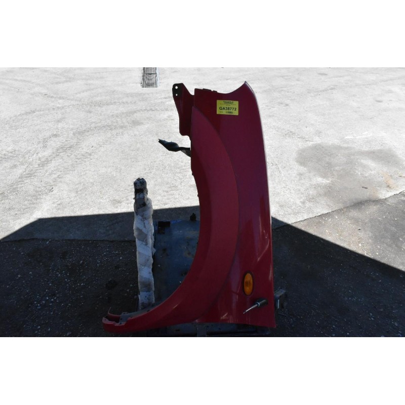 Φτερό Αριστερο Nissan Navara D22 2001-2005