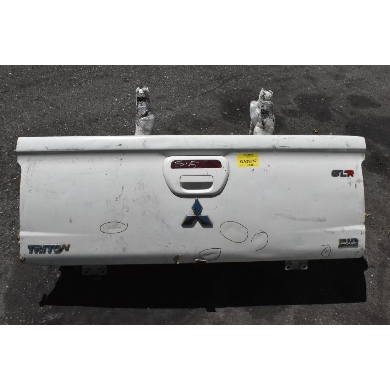 Πόρτα Καρότσας Mitsubishi L200 2010-2015 TRITON