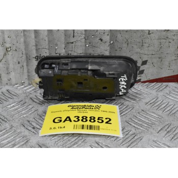 Χερούλι (Πόμολο) Nissan Terrano 1995-2008 (Δεξιά)