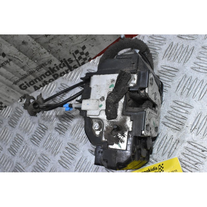 Κλειδαριά Nissan Navara D40 - 2005-2015 (Πισω Δεξιά,3 pins)