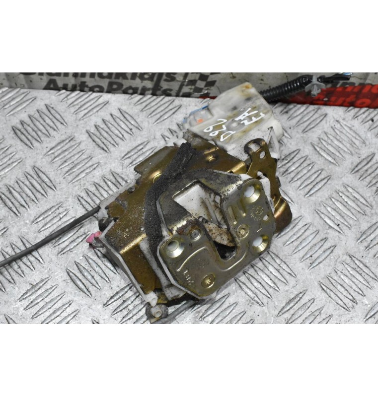 Κλειδαριά Nissan Navara D22 1998-2005 (Αριστερά, 2Pins)