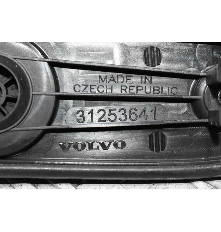 Χειρολαβή - Χερούλι Πόρτ Μπαγκάζ Volvo S60 2010-2018 31253641 31253004 (Γνήσιο) (Με Υποδοχή Για Κάμερα)