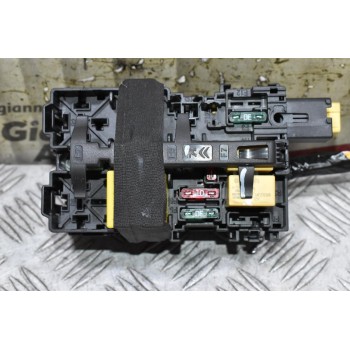Ασφαλειοθήκη - Ασφάλειες - Ρελε Peugeot 208 2010-2020 9806192580 (Citroen C4 - Peugeot 2008 - 3008 - 308) (Γνήσιο)