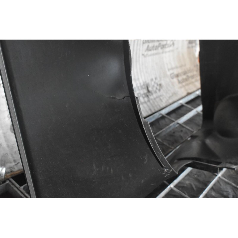 Χοάνη  Ψυγείου Νερού  Ford Ranger 2.2 - 3.2  2012-2015 (Μικρο Σπάσιμο)