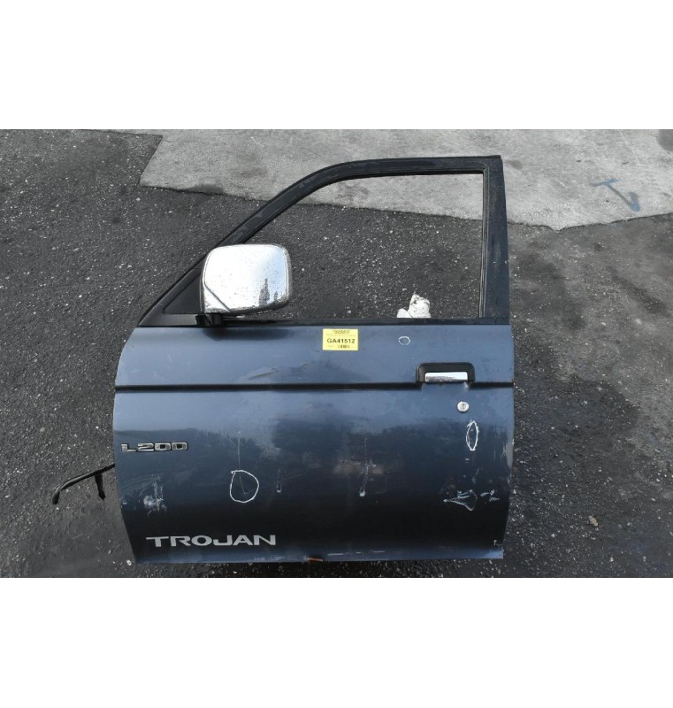 Πόρτα Εμπρός Αριστερα Mitsubishi L200 K74 1997-2005 4Πορτο (Χωρίς Καθρέφτη)