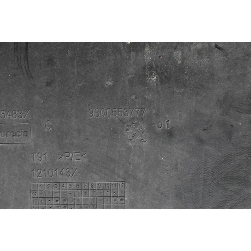 Σποιλερ Προφυλακτήρα Peugeot 308 2014-2018 9800553777