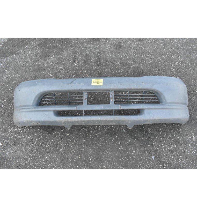 Προφυλακτήρας Εμπρός Toyota Hiace 1997-2005