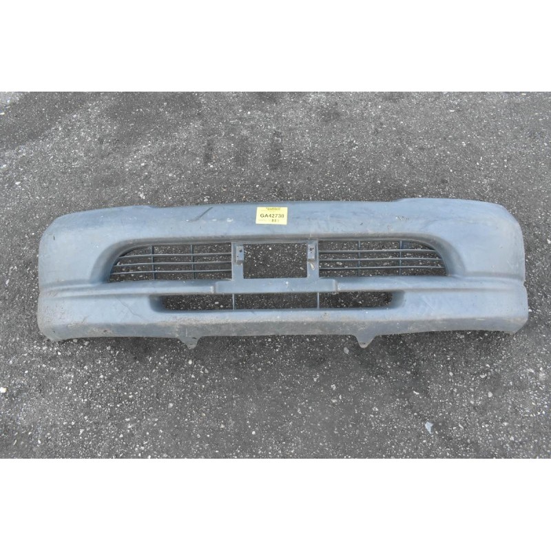 Προφυλακτήρας Εμπρός Toyota Hiace 1997-2005