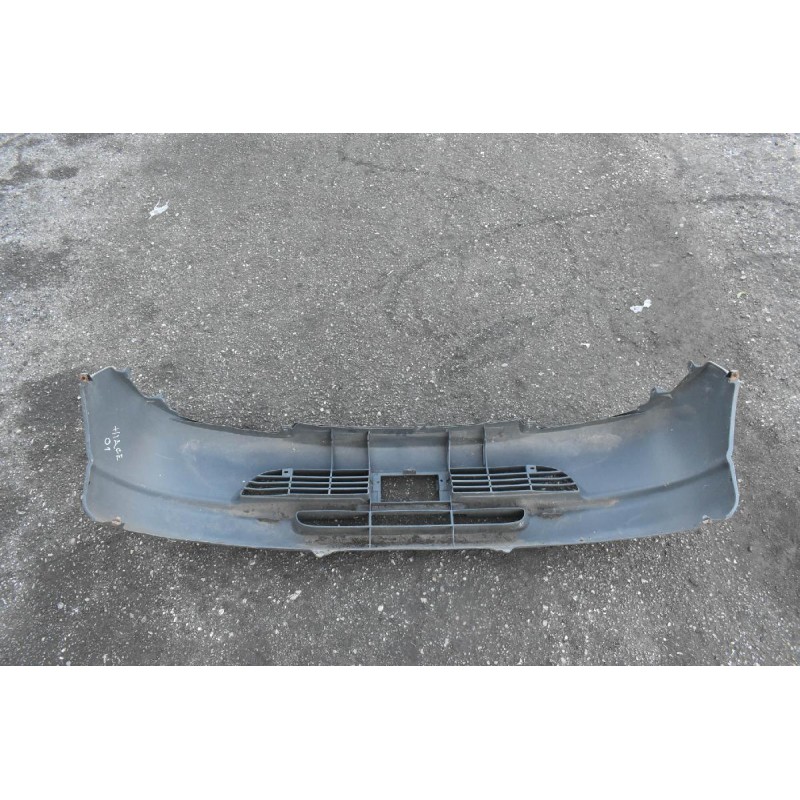 Προφυλακτήρας Εμπρός Toyota Hiace 1997-2005