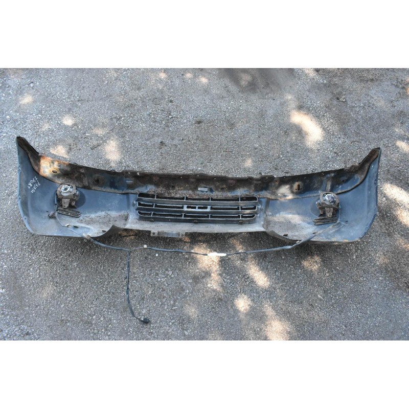 Προφυλακτήρας Εμπρος Mitsubishi Pajero 2000-2006