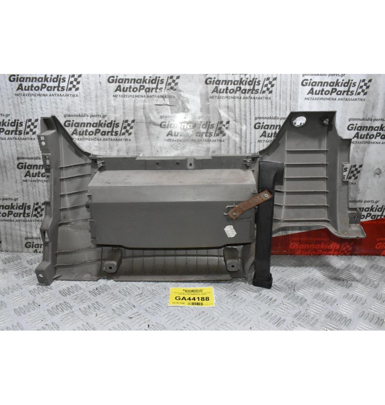 Ντουλαπάκι Ταμπλού Nissan Cabstar F24 2005-2015 68104MB400 (Γνήσιο) (Renault Maxity)
