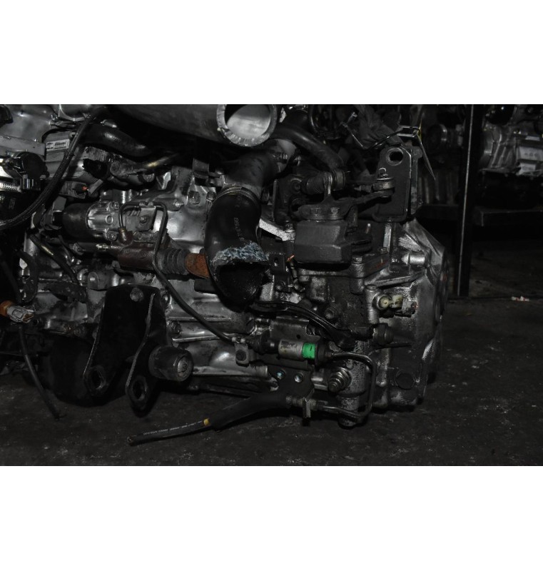 Σασμαν Toyota Avensis 2.0 1AD 2005-2010