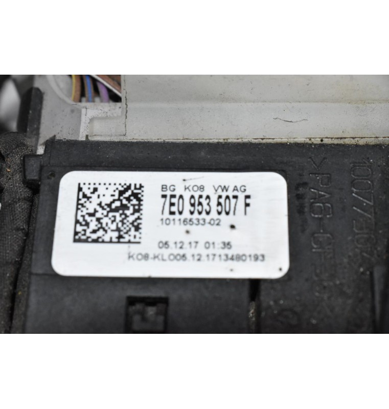 Διακόπτες Υαλοκαθαριστήρων - Φώτων - Φλας Volkswagen Amarok 2010-2020 (Γνήσιο) 7E0953507F 6R0959654 7E0953507F (Φλασιερα - Σερπαντίνα)