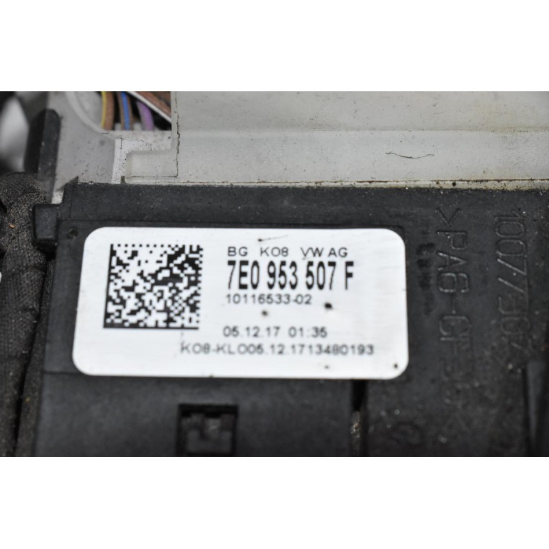 Διακόπτες Υαλοκαθαριστήρων - Φώτων - Φλας Volkswagen Amarok 2010-2020 (Γνήσιο) 7E0953507F 6R0959654 7E0953507F (Φλασιερα - Σερπαντίνα)