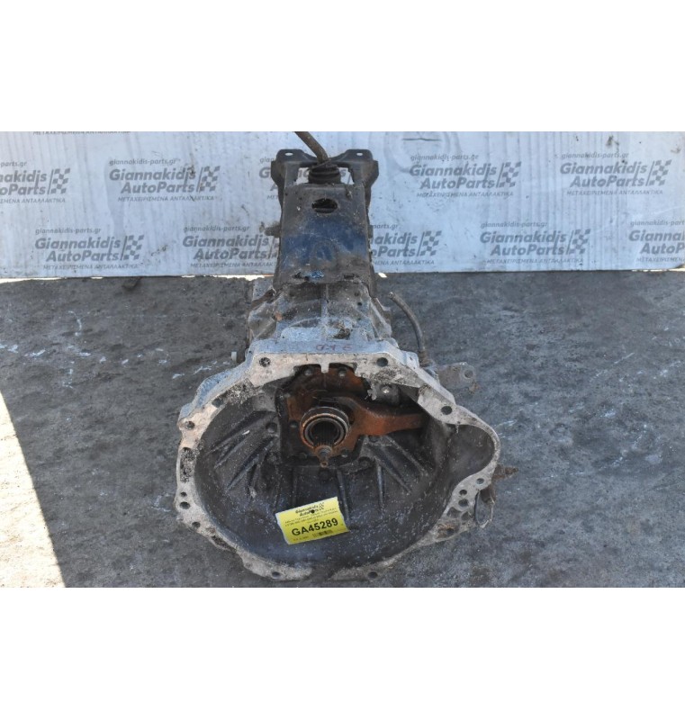 Κιβώτιο Ταχυτήτων - Σασμάν Toyota Hiace 2.5 D4D 2KD 2001-2005 (4 βίδες στο πλακάκι του λεβιέ)