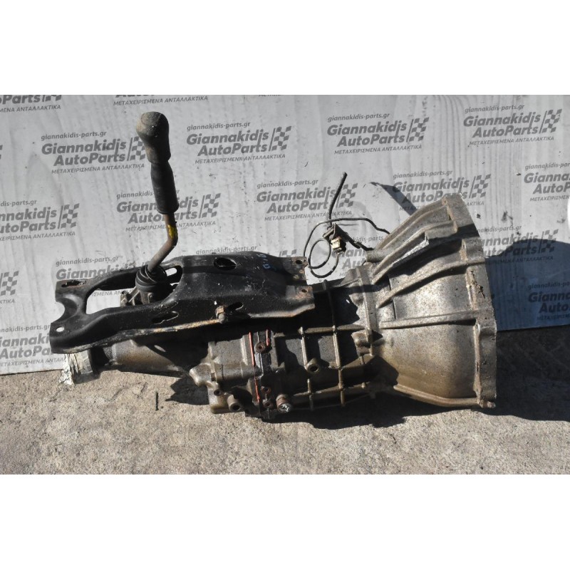 Κιβώτιο Ταχυτήτων - Σασμάν Toyota Hiace 2.5 D4D 2KD 2001-2005 (4 βίδες στο πλακάκι του λεβιέ)