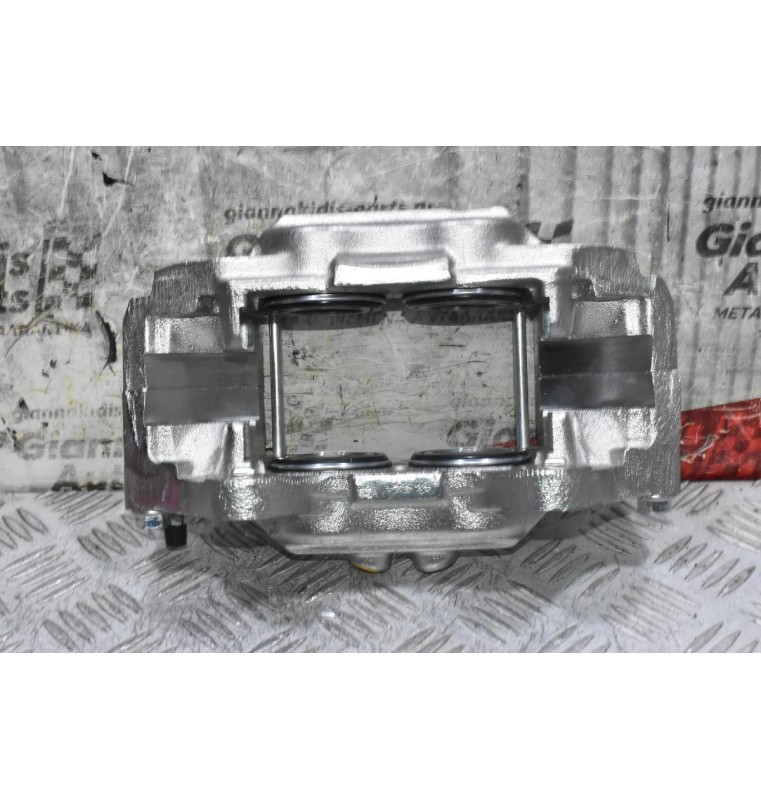 Δαγκάνα Αριστερή Toyota Hilux GUN125 2016-2024 47750-0K300 (Καινούρια)