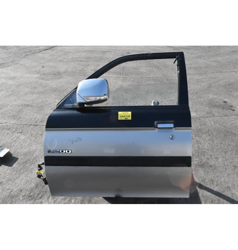 Πόρτα Εμπρός Αριστερα Mitsubishi L200 K74 1997-2005 4Πορτο (Χωρίς Καθρέφτη)