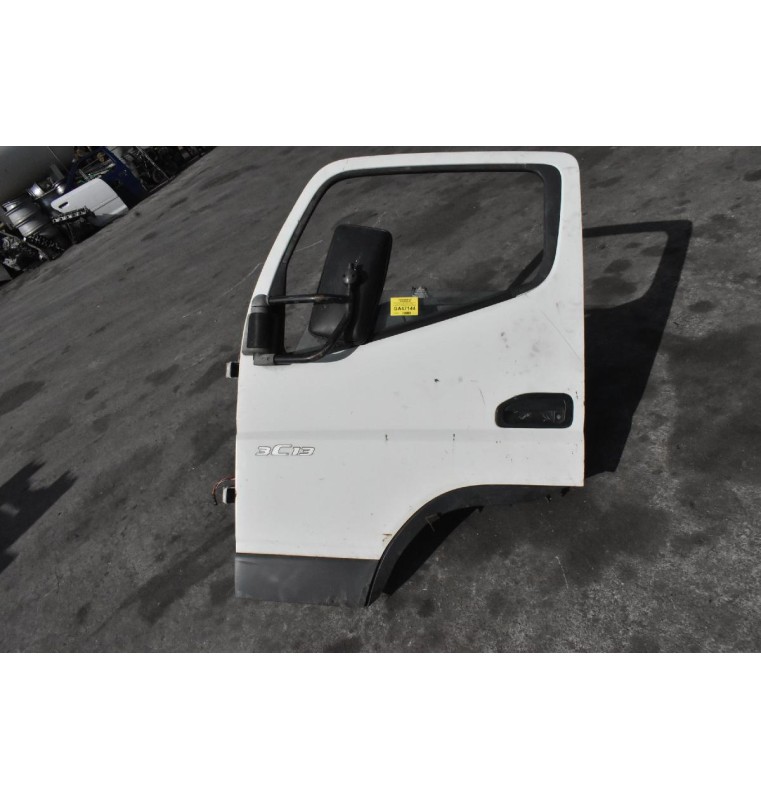 Πόρτα Αριστερη Mitsubishi Canter Fuso 2005-2015 ΑΚΡΗ-ΑΚΡΗ 111,5cm (ΣΚΑΛΟΠΑΤΙ ΤΕΡΜΑ ΚΑΤΩ 43cm) (Φαρδύ) (Χωρίς Καθρέφτη)