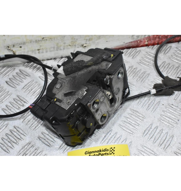 Κλειδαριά Nissan Navara D40 - Pathfinder 2005-2015 (Πισω Δεξιά,3 pins)