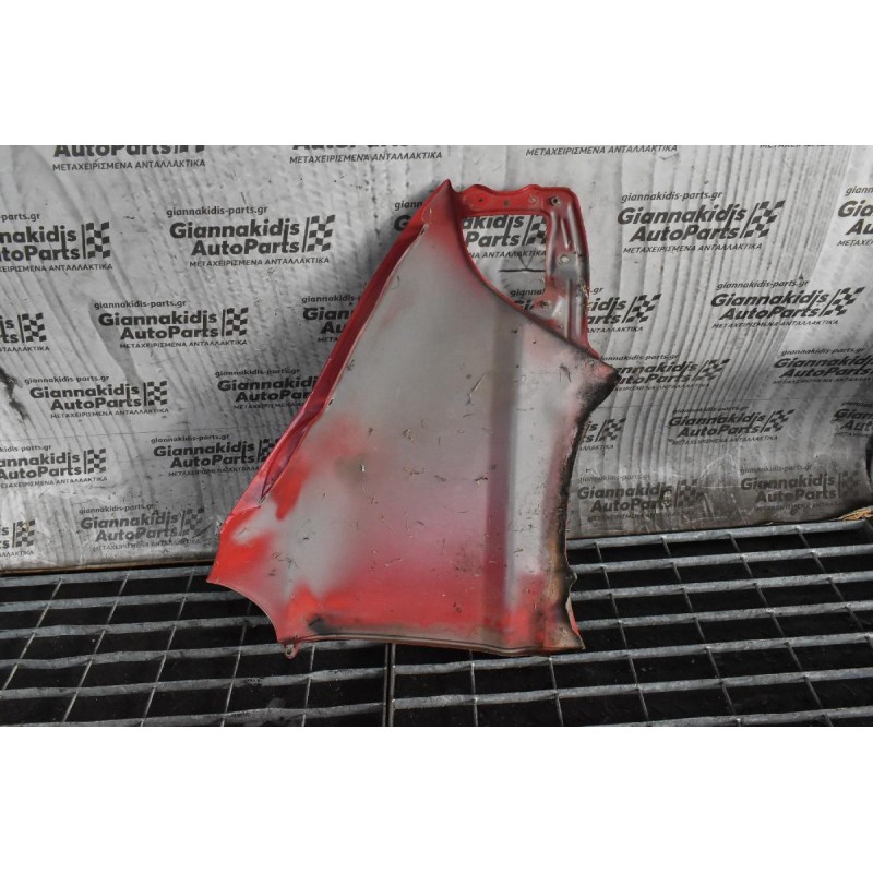 Φτερό Αριστερο Toyota Hiace 1997-2006