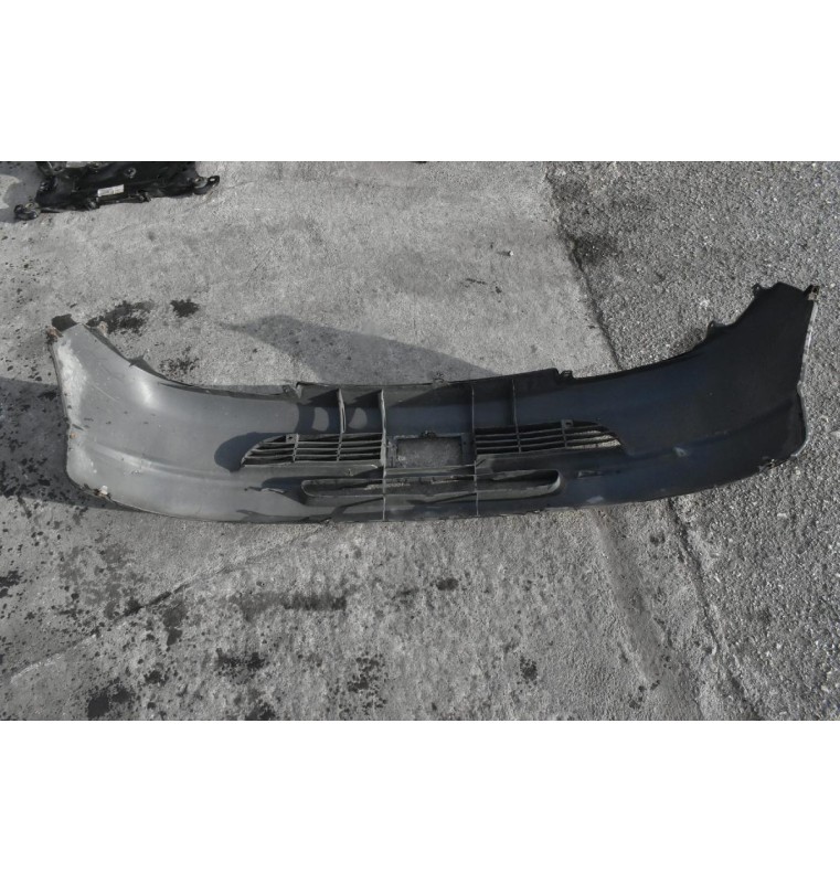 Προφυλακτήρας Εμπρός Toyota Hiace 1997-2005