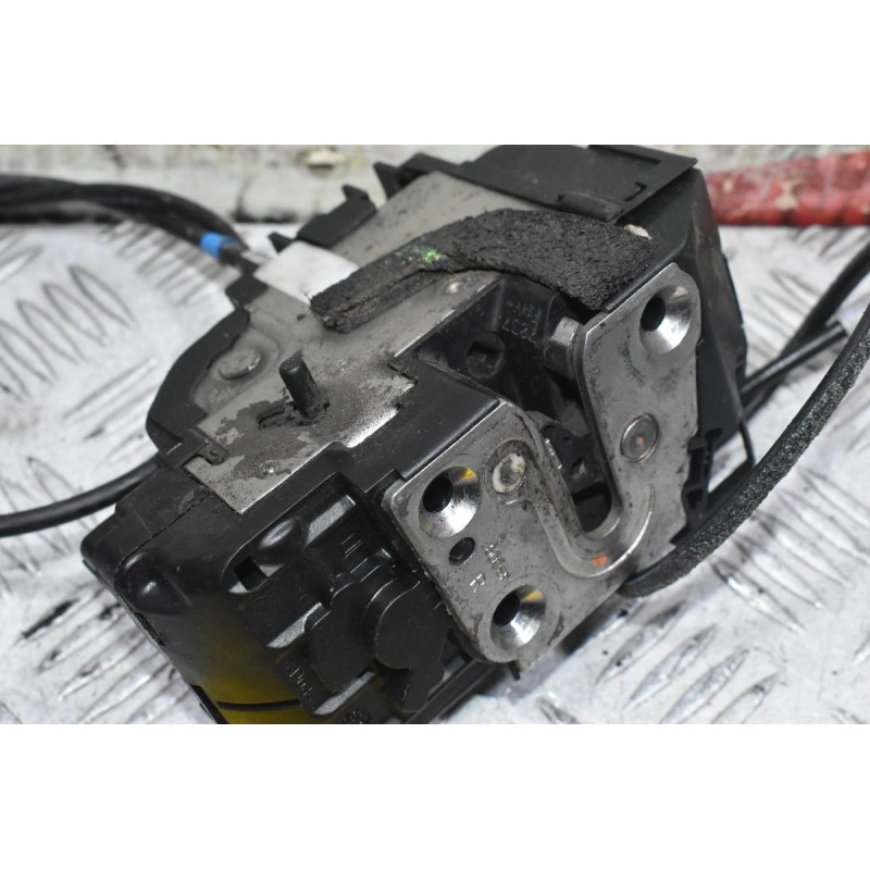 Κλειδαριά Πόρτας Nissan Navara D40 - Pathfinder 2005-2010 (Πίσω Δεξία 3Pins)