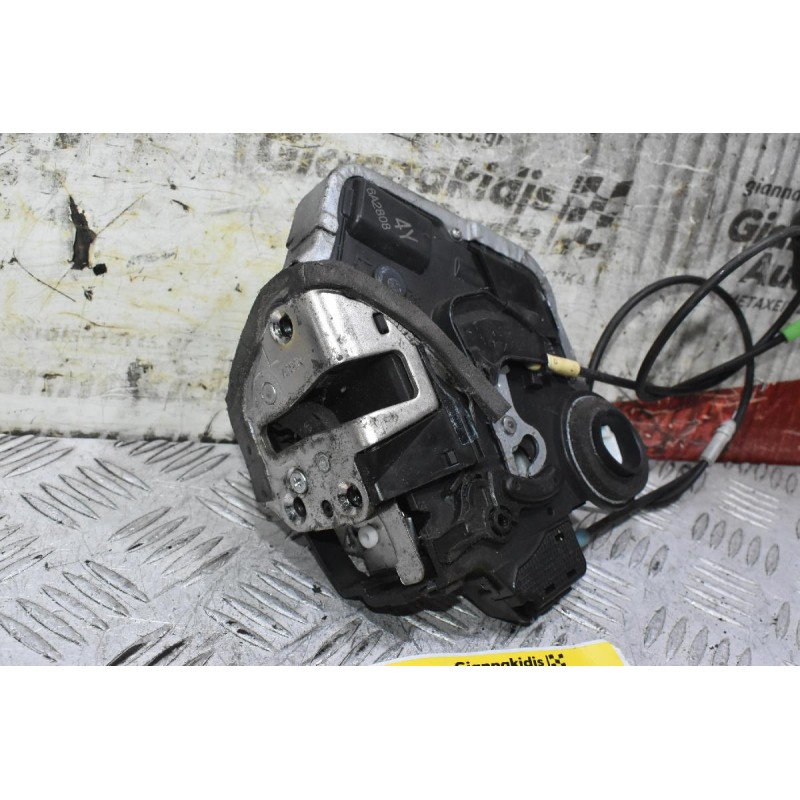 Κλειδαριά Suzuki Grand Vitara 2005-2010 A046693 (Γνήσια) (Πίσω Αριστερά) (8pins) (Toyota Avensis / Auris / Rav 4) (Daihatsu)