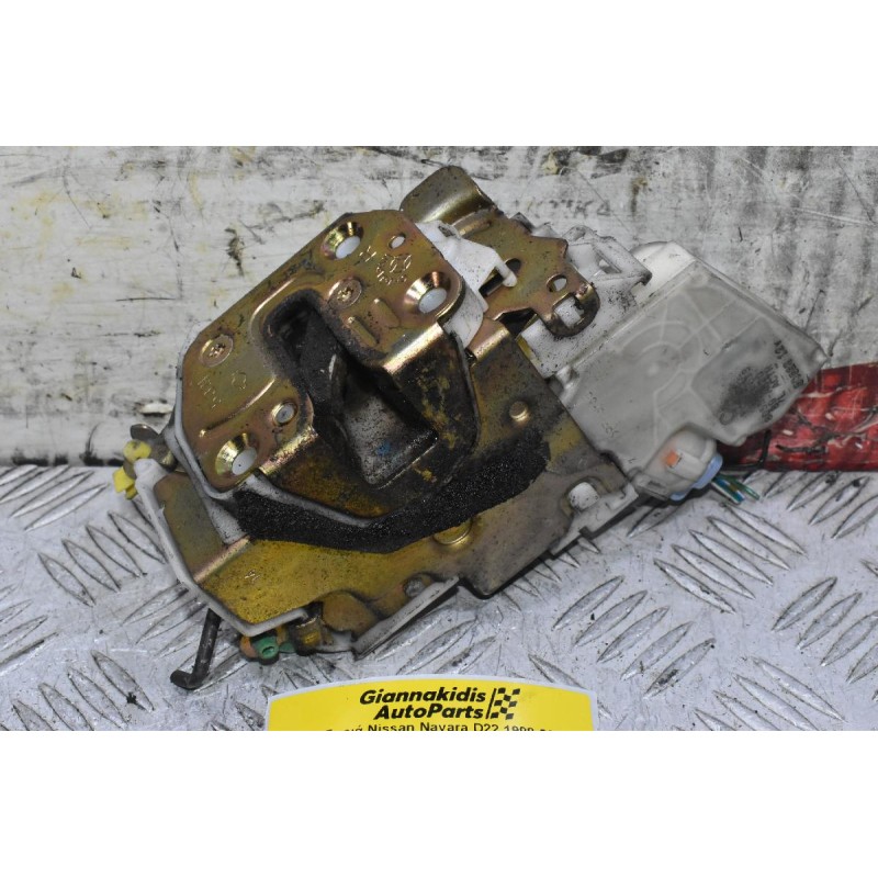 Κλειδαριά Nissan Navara D22 1998-2005 805525P013 (Δεξια,4 Pins)