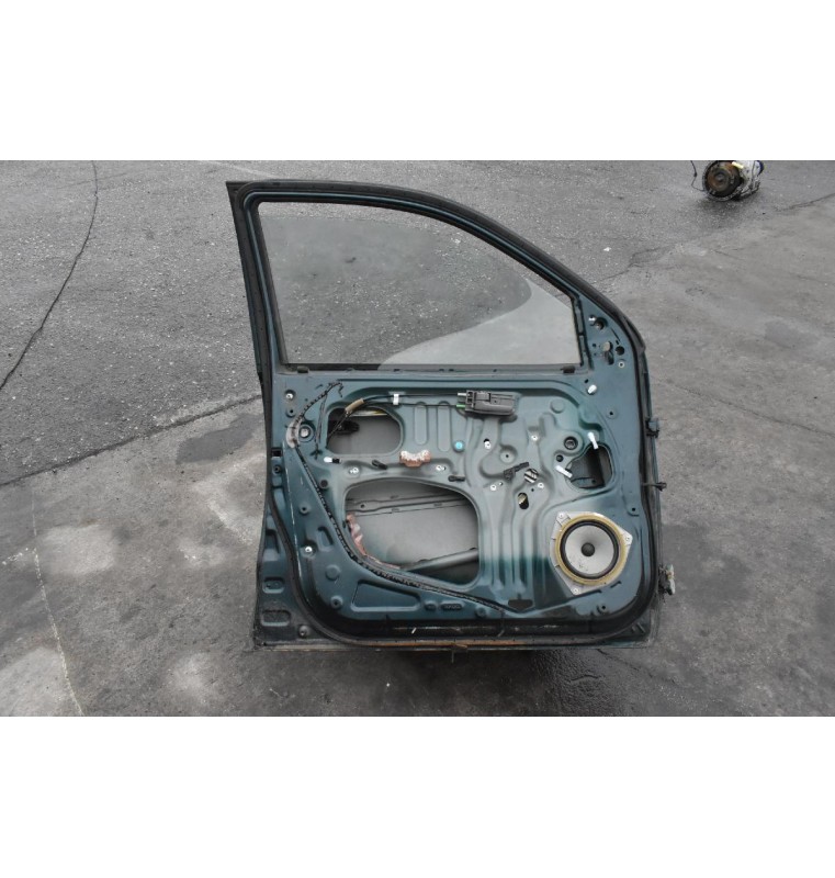 Πόρτα Εμπρός Αριστερη 4Πορτο Toyota Hilux KUN25 2005-2015 (Χωρίς Καθρέφτη)