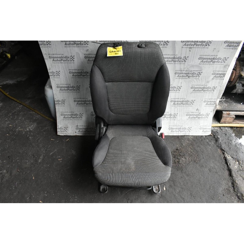 Κάθισμα Δεξι Mitsubishi L200 KB4 2006-2010