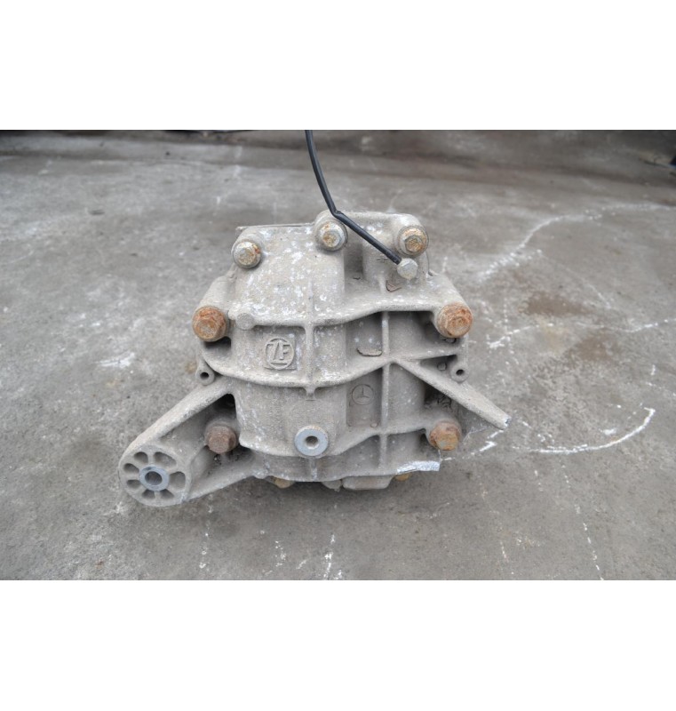 Διαφορικό Πίσω Mercedes-Benz ML 320 2000-2008 (ΒΗΜΑ 3.46 AE-155 ZF) 4460060029 (Σπασμενη βαση)