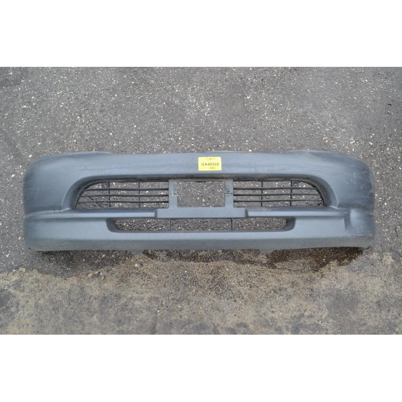 Προφυλακτήρας Εμπρος Toyota Hiace 2000-2005