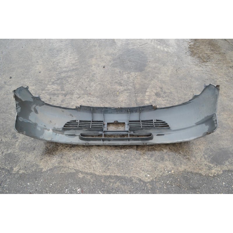 Προφυλακτήρας Εμπρος Toyota Hiace 2000-2005