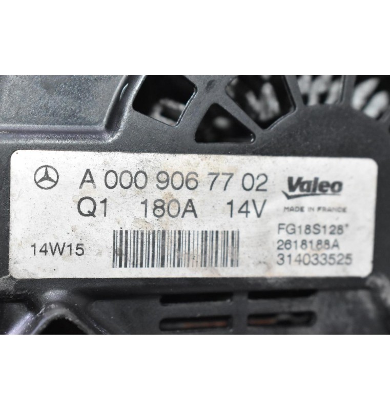 Δυναμό Mercedes-Benz C220 C250 W212 W204 W906 651924 180A 14V 2009-2017 A0009067702 FG18S128 (Sprinter)